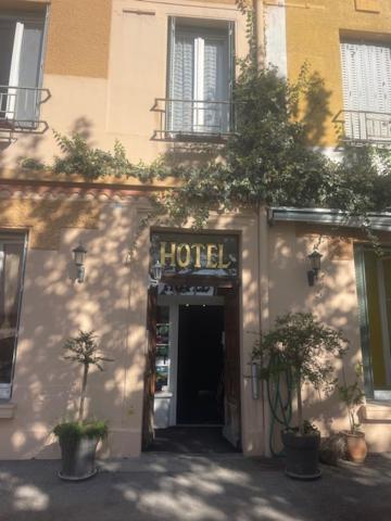 De Provence 2*